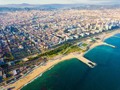 海洋,航拍视角,巴塞罗那,海岸线,游艇,多样,风,海港,现代,夏天