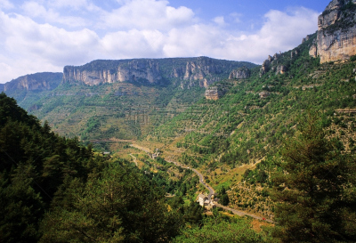 塞文山区,罗泽尔,朗格多克-鲁西永,沟壑,水平画幅,无人,户外,云景,沥青,山