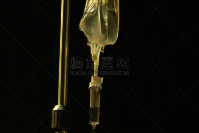 浸泡油,血栓溶解剂,甘露醇,手术后的房颤,产房,血库,生理盐水,静脉滴注,手术室,水平画幅