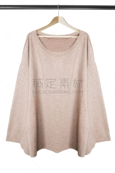 衣架,斗篷,垂直画幅,女子田径赛项目,穿衣服,纺织品,过大的,机织织物,无人,更衣室