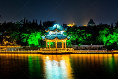 夜晚,城市,安全护栏,天空,江苏省,水平画幅,建筑,无人,城市天际线,户外