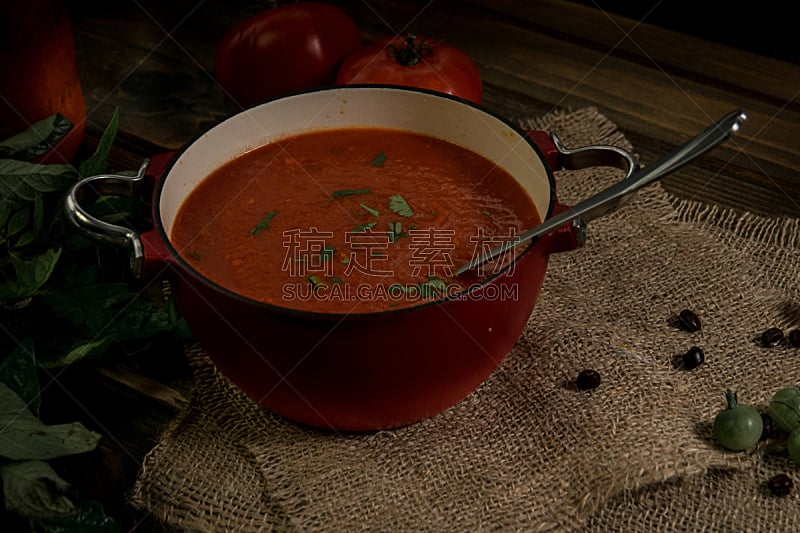 西红柿汤,红色,暗色,留白,褐色,水平画幅,高视角,橙色,无人,膳食