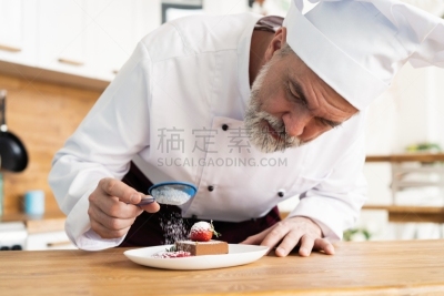 甜点心,商业厨房,装饰菜,盘子,面包店,美味,特写,顾客,主厨,装饰