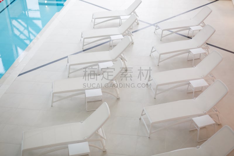 游泳池,无人,sun lounger,水,休闲活动,spa美容,夏天,金属,居住区,运动