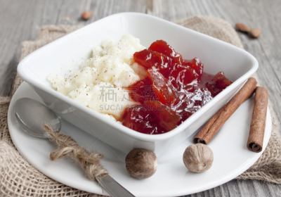 米糕,果酱,奶制品,水平画幅,肉豆蔻,无人,奶油,膳食,饮料,特写