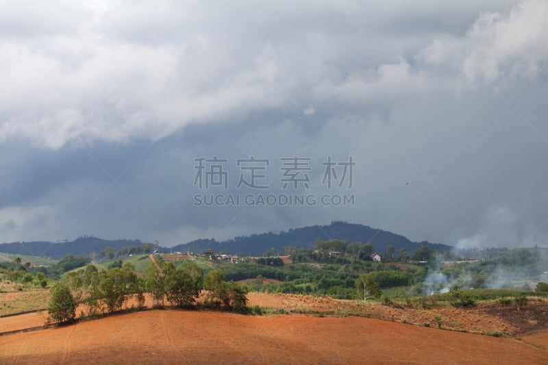 弧状云,龙卷风,天空,暴风雨,水平画幅,山,户外,草,云景