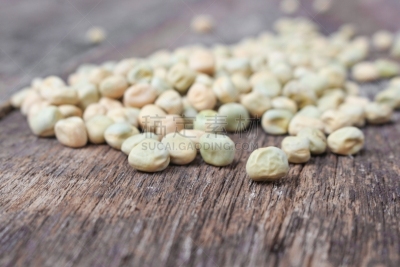 豌豆,干的,木制,背景,甜碗豆,厚木板,打桩机,谷物升降仓,干燥食品,小酒杯