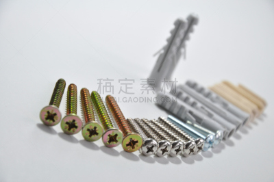 螺丝,白色背景,正面视角,水平画幅,银色,透过窗户往外看,半球体,尖利,偏远的,叠