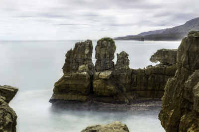 宁静,薄饼岩,Punakaiki,韦斯特兰,2014年,呼吸孔,水,留白,水平画幅,风化的