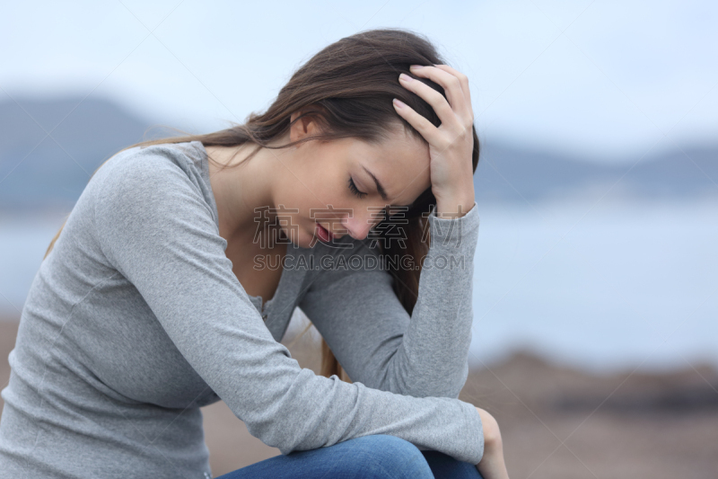 女人,沮丧,寂寞,海滩,风景,生气,哀悼者,仅一个女人,秋天,偏远的