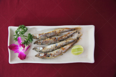 炊具,柳叶鱼,毛鳞鱼,凤尾鱼,水平画幅,小的,鸡蛋,膳食,海产,干的