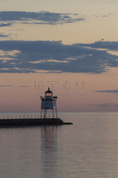 灯塔楼,双港城,破浪堤,垂直画幅,水,夜晚,无人,海港,古老的,户外