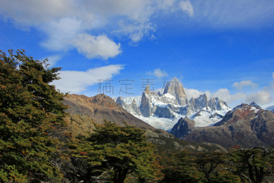 费兹罗山,阿根廷,塞若·托瑞山,费兹罗山脉,查敦,巴塔哥尼亚安第斯山脉,天空,水平画幅,雪,旅行者