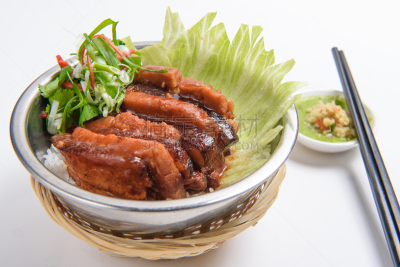山药,猪肉,米,水平画幅,无人,白色背景,筷子,蔬菜,食品,摄影