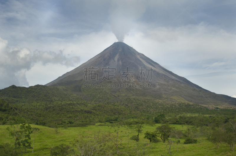 火山,阿雷纳火山,哥斯达黎加,水平画幅,山,户外,摄影,旅游,旅行,爆发