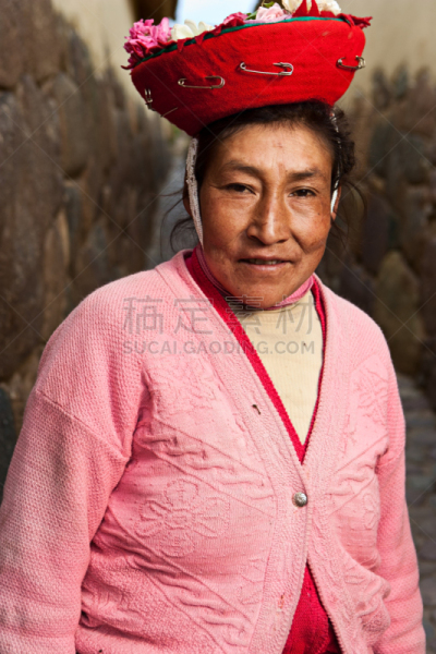 秘鲁人,传统服装,女人,灵性,衣服,国内著名景点,山谷,欧兰塔坦伯城,盖丘亚印第安人,库斯科市