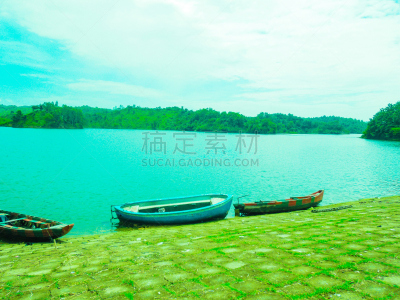 湖,船,公亩,天空,气候,枝繁叶茂,夏天,草,齿状山脊,山脊