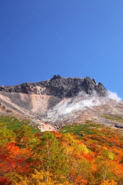 秋天,山,叶子,垂直画幅,天空,里山,烟,四季,鸡爪枫,著名景点
