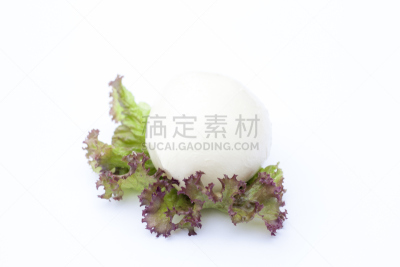 莫扎瑞拉奶酪,红散叶莴苣,lollo rosso,水平画幅,无人,奶酪,背景分离,红色,部分,白色