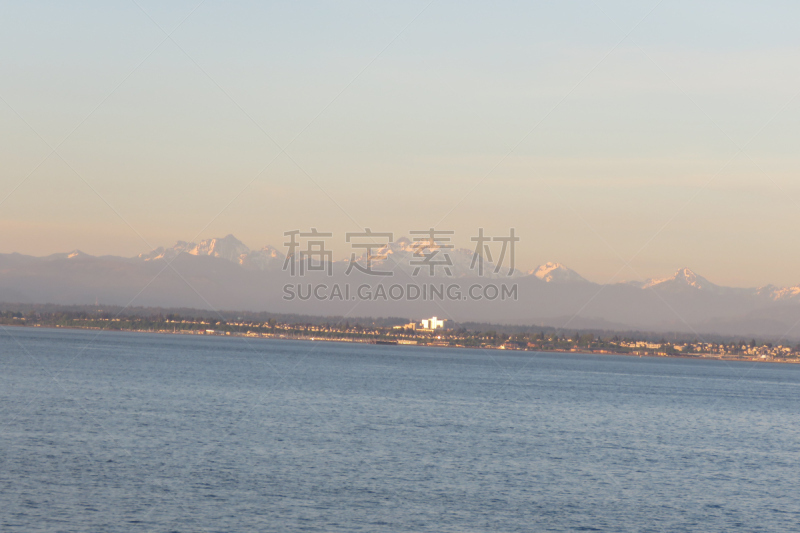 普吉特海湾,都市风景,惠德贝艾斯兰德,卡斯基德山脉,美国,水平画幅,华盛顿州,无人,户外,日落