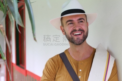 男性美,帽子,衣服,男人,萨伦托,背景分离,30岁到34岁,仅男人,肖像,仅一个男人