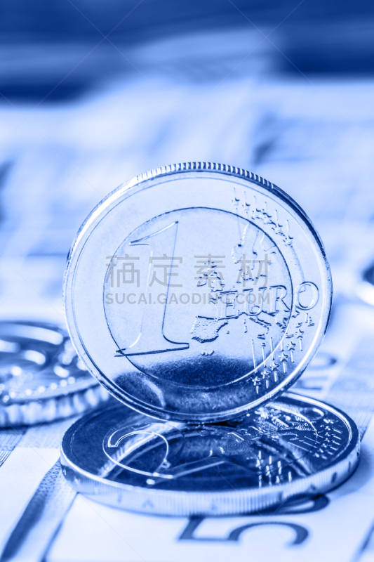 公亩,中等数量物体,分币符号,数字2,欧元符号,垂直画幅,储蓄,符号,特写,商业金融和工业