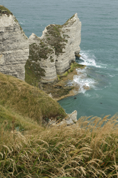 诺曼底埃特塔尔海滩,诺曼底,white cliffs,塞纳滨海省,上诺曼底,垂直画幅,水,天空,无人,著名自然景观
