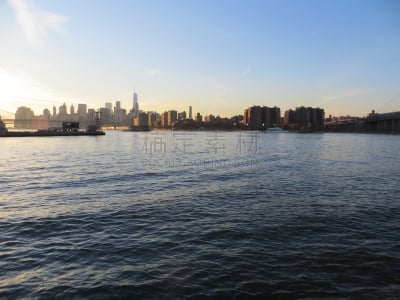 河流,高架道路,桥,三个物体,布鲁克林,东亚,天空,水平画幅,无人,蓝色