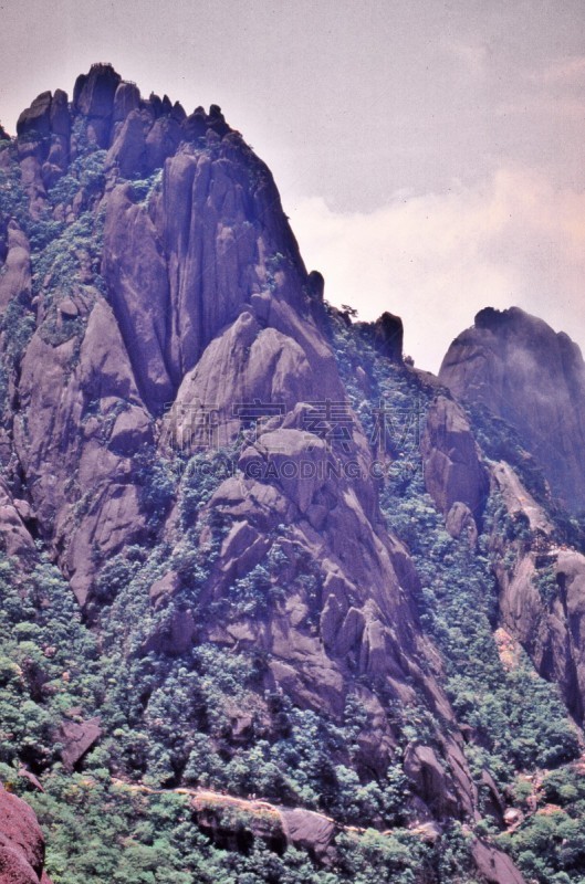 齿状山脊,花岗岩,黄山山脉,垂直画幅,沟壑,旅游目的地,地形,岩石,无人,岩层