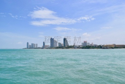 城市天际线,云,芭堤雅,水,水平画幅,无人,蓝色,建筑外部,户外,城市