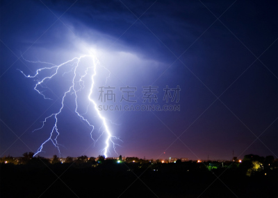 夜晚,电缆,天空,暴风雨,动物嘴,水平画幅,能源,户外,明亮,非凡的