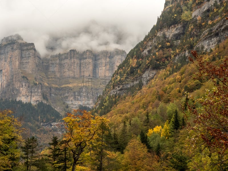 雾,秋天,山谷,宝丽丝山脉,自然美,西班牙,ordesa national park,韦斯卡,天空,暴风雨