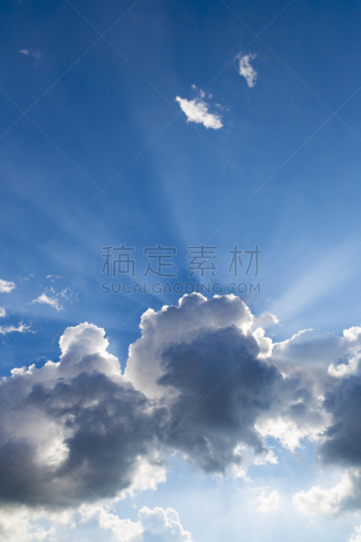 天空,积雨云,云,阳光光束,蓝色,在之后,垂直画幅,暴风雨,气候,光