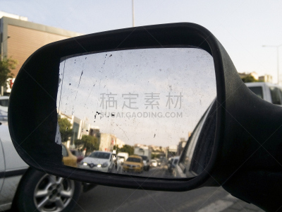 背面视角,坏掉的,镜子,汽车视镜,苏格兰威士忌,不幸,水平画幅,古老的,陆用车,玻璃