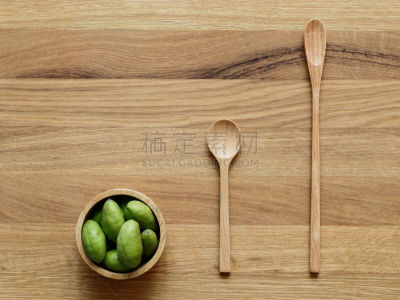 李子,碗,水果,木制,猪,组物体,绿色,在上面,背景,木匙
