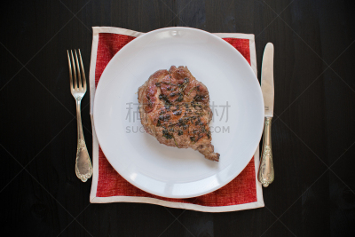 格子烤肉,牛排,猪肉,招牌牛排,t骨牛排,嫩里脊排,水平画幅,无人,西红柿,百里香