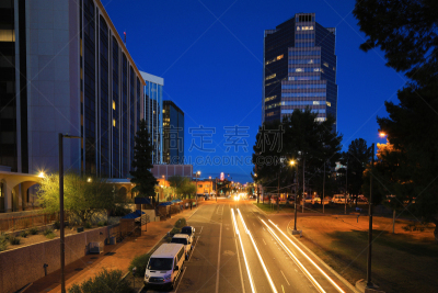 图森市,城市,夜晚,中心,交通,林荫路,现代,商业金融和工业,商业活动,沙漠