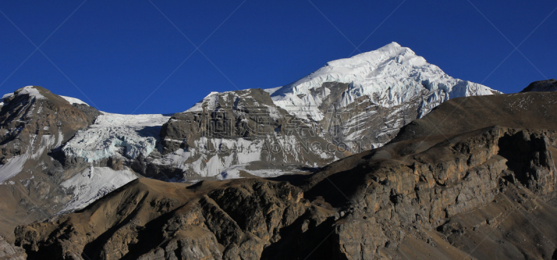 天空,山,蓝色,羊驼呢帽,在上面,西,水平画幅,雪,无人,喜马拉雅山脉