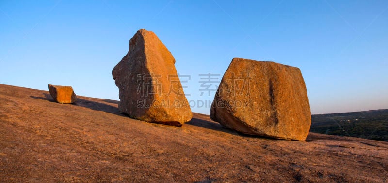 魔岩,巨石,三只动物,得克萨斯州山丘郡,天空,水平画幅,地形,山,岩石,地质学