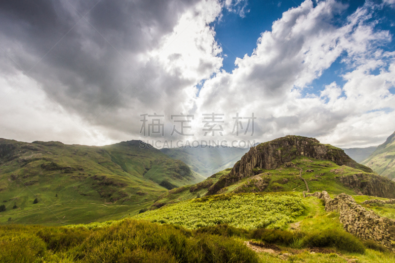 云,阳光光束,山,风景,自然美,石墙,草原,水平画幅,高视角,无人