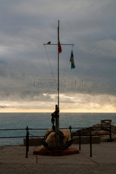 菲纳莱利古雷,利古里亚大区,垂直画幅,天空,沙子,母马,无人,户外,海滩,热纳亚