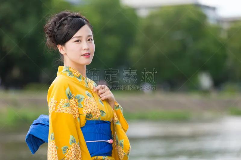 便装和服 日本人 女人 衣服 水平画幅 优美 美人 夏天 户外 仅成年人图片素材下载 稿定素材