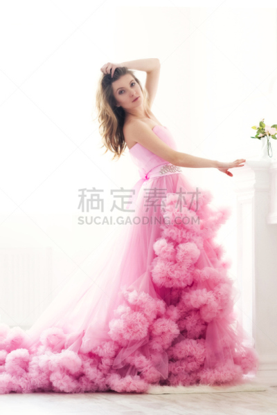 白色,女人,长的,肖像,粉红色的连衣裙,玻璃纱,高中舞会,婚纱裙拖,女子晚礼服,抹胸裙