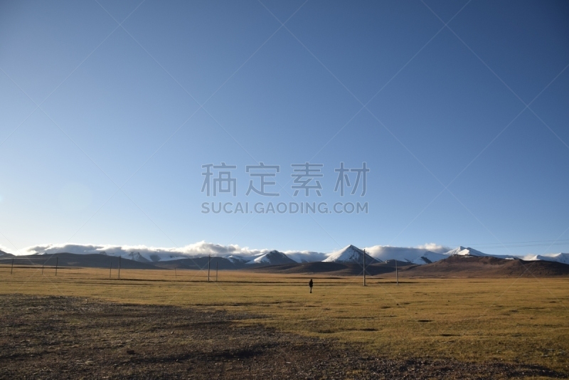 湖,纳木错,山,雪山,田地,最大,水,天空,水平画幅,云