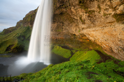 冰岛国,Seljalandsfoss Waterfall,西,南,水平画幅,瀑布,巨大的,旅行者,日落,流动