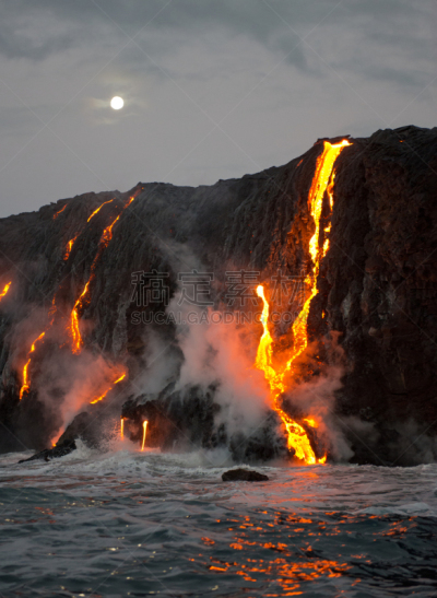 几劳亚活火山,垂直画幅,水,夜晚,月亮,户外,云景,非凡的,充满的,夏威夷大岛