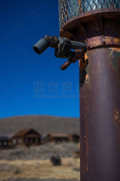 生锈的,天然气,宝邸鬼城,莫挪县,垂直画幅,无人,古典式,户外,加利福尼亚,加油机