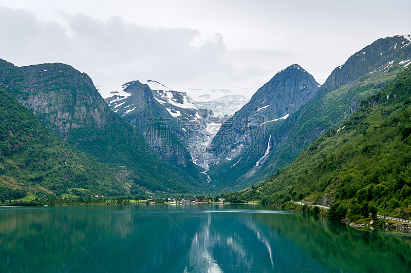 布里克斯代伦冰川,峡湾,水,看风景,约斯特谷冰原,陡峭,挪威,旅途,斯堪的纳维亚半岛,云