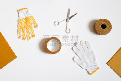 纸箱,缎带,人的牙齿,留白,水平画幅,纸板,盒子,行李,开着的,容器