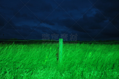 绿色,城市天际线,旺斯,天空,风,艺术,水平画幅,夜晚,无人,户外